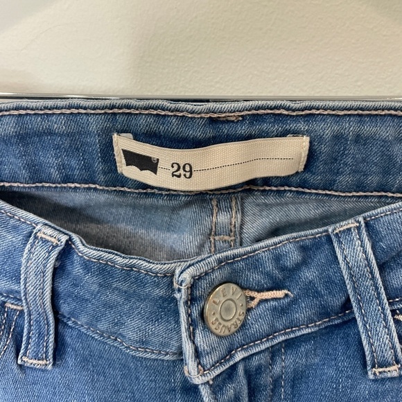 Levi’s Blue Ankle Zipper Skinny Jeans - Picture 7 of 8